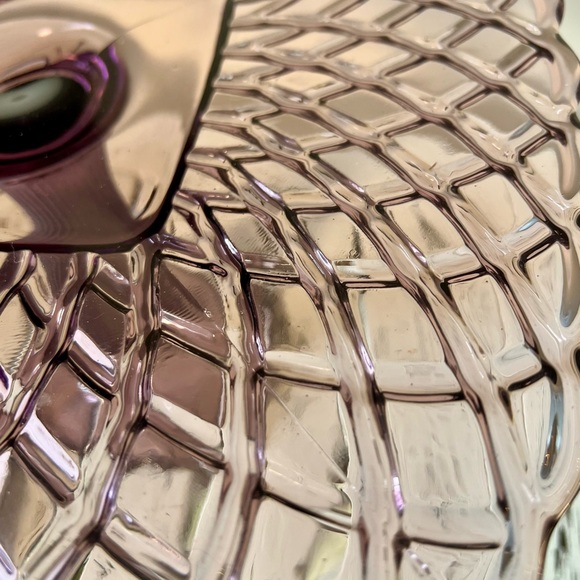 Vintage LE Smith Trellis Lavender Purple Square Pedestal Cake Plate Stand - Picture 3 of 15